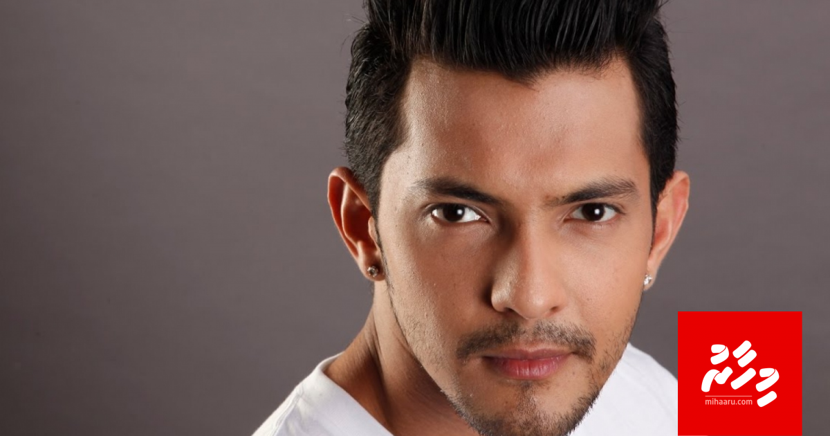 Aditya Narayan ge aa video lava Raajjeyn