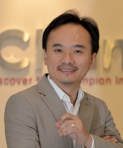 https://s3-ap-southeast-1.amazonaws.com/mindchamps-prod-wp/wp-content/uploads/2015/04/15135029/david-chiem-1.jpg