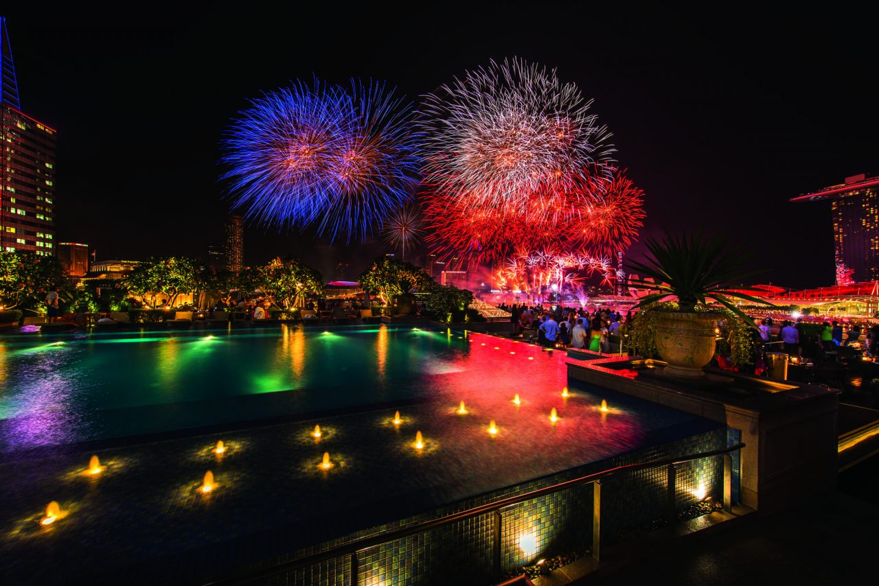 https://s3-ap-southeast-1.amazonaws.com/mindchamps-prod-wp/wp-content/uploads/2016/12/15135138/The-Fullerton-Bay-Hotel-Singapore-View-of-Fireworks-from-Lantern-not-cropped-1280x854.jpg