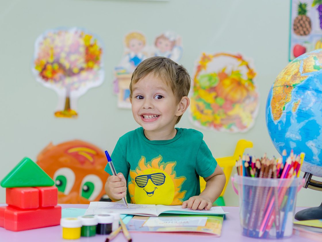 https://s3-ap-southeast-1.amazonaws.com/mindchamps-prod-wp/wp-content/uploads/2017/11/16153930/kids-2835430_1280-e1511256904428.jpg