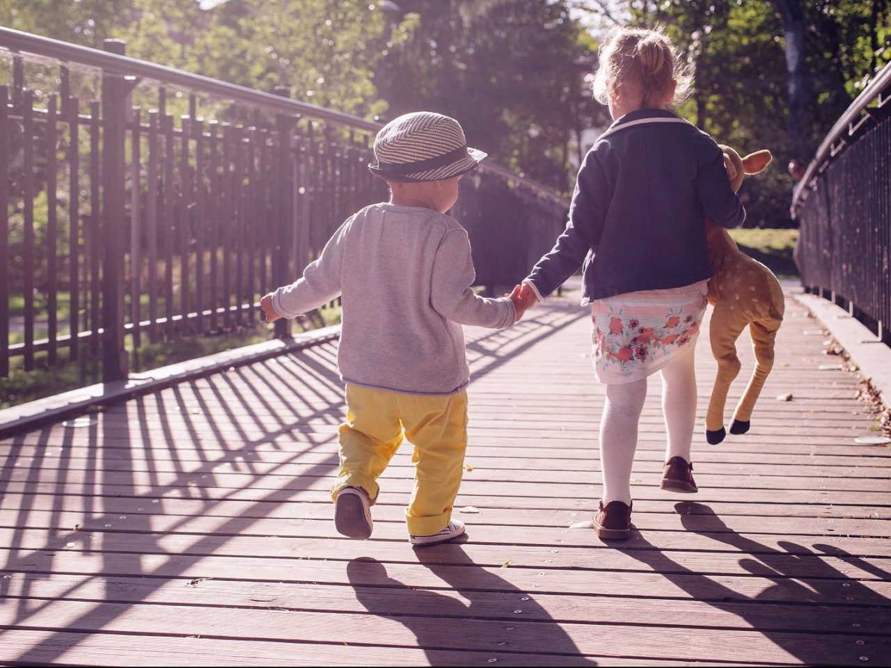 https://s3-ap-southeast-1.amazonaws.com/mindchamps-prod-wp/wp-content/uploads/2018/02/16155638/pexels-photo-191034-e1517450993620-1280x960.jpeg