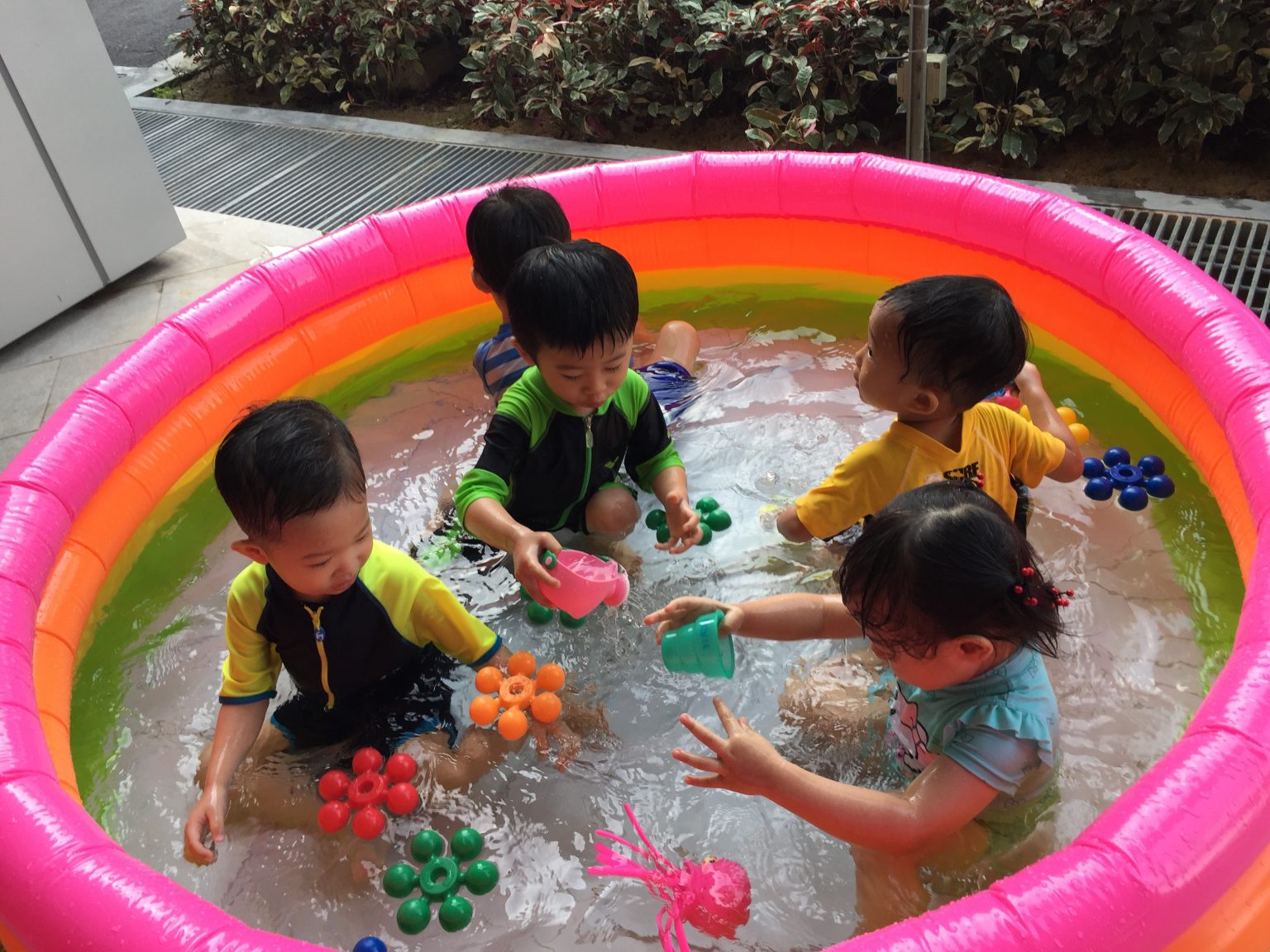 3 Best Things Kids Can Learn from Water Play in Preschool
