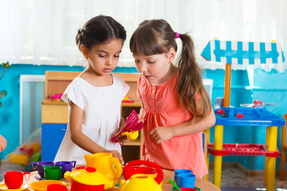 https://s3-ap-southeast-1.amazonaws.com/mindchamps-prod-wp/wp-content/uploads/2019/09/16231620/Kids-role-playing.jpg