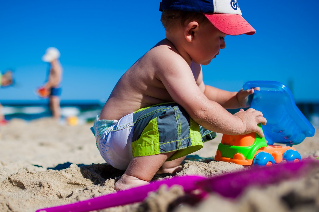 https://s3-ap-southeast-1.amazonaws.com/mindchamps-prod-wp/wp-content/uploads/2019/10/16232021/Canva-Toddler-Playing-Plastic-Toy-Car-on-Beach-1280x853.jpg