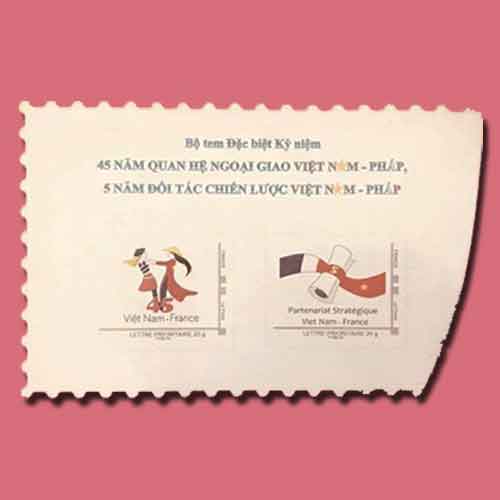 Postage-Stamps-Celebrate-the-45th-Anniversary-of-Diplomatic-ties-Between-Vietnam-and-France