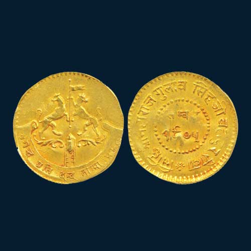 Gold-half-mohur-of-Rewa