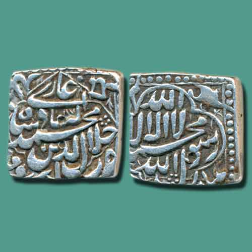 Silver-Square-Rupee-of-Akbar-offered-in-auction-at-Estimated-price-of-INR-2,50,000-3,00,000