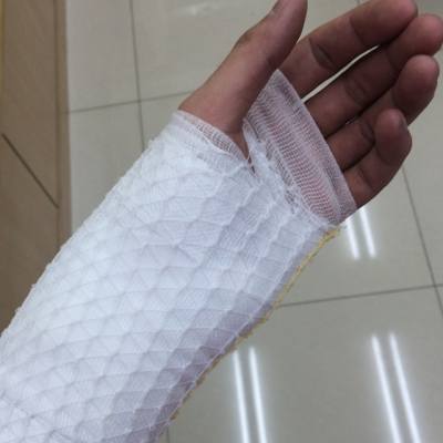 新年流流拉親手 >_<
唔通今年犯太歲，有無高人指點迷津 