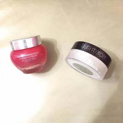 #用光光 #empties
左邊l'occitane 牡丹cream 已經第四盒喇，夏天好適合我做日霜，補濕吾油，一流！
右邊Laura mercier礦物碎粉
一盒用左半年，控油能力幾好，粉粒都幾細嘅不過冇乜驚喜😞俾人講得太好喇，買左盒nars試下，再話俾大家聽啦