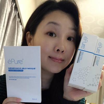 超驚喜！
元宵節的清早
便收到 e-pure 送來的禮物
好窩心
近期肌膚素質不隱
今晚回來要即刻試用

Special Thanks to @epurehk 
#epure #epurehk #epureskin #hkblogger #BeautySearch #beautybloger #blogger #blog #lifestyleblogger #trial #beauty #skincare #serum #essence #productTrial #mask #cleanser #jelly #保水神器