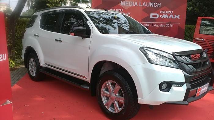isuzu mu-x premiere