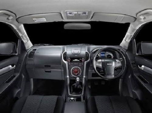 isuzu-mux-interior