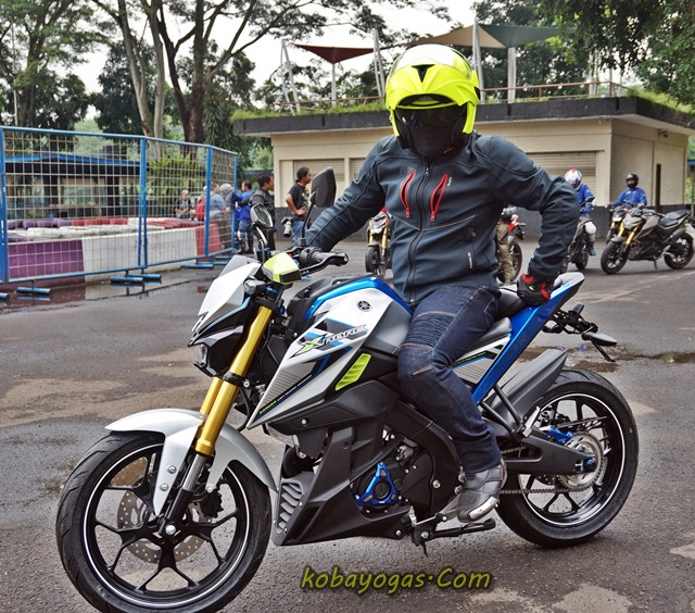 Review Yamaha Xabre - Impresi Sport Naked 150cc Yamaha Yamaha Xabre 150