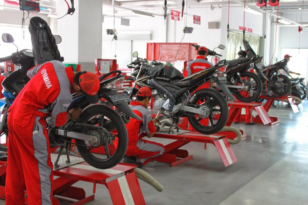 Tips Pilih Bengkel Motor Sebelum Mudik Tips pilih bengkel sebelum mudik, bengkel resmi