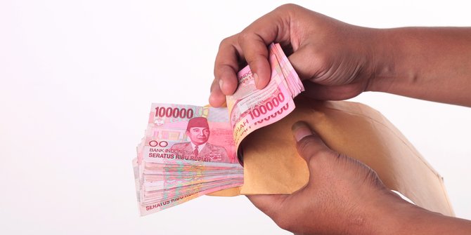 5 Tips Memilih Motor Trail yang Sesuai Kebutuhan Tentukan Budget Untuk Membeli Motor Trail Idaman