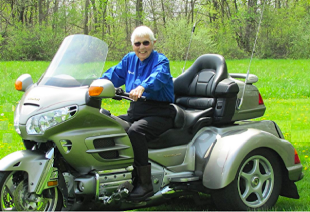 Wow, Nenek 91 Tahun Touring Pakai Honda Goldwing! Lihat Aksinya Miriam Berger Leisure, Nenek Usia 91 Tahun Yang Masih Doyan Touring