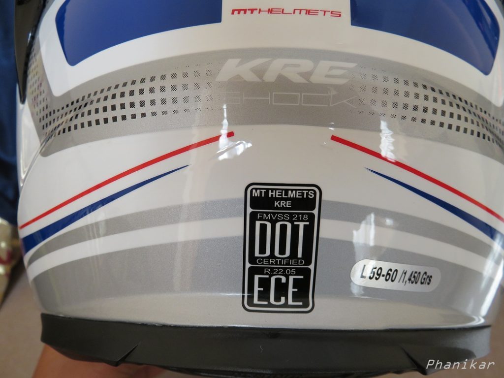 Ketahui Standar Keamanan Berikut Ini Sebelum Beli Helm Label Lulus Uji Sertifikasi Biasa Ditempel Pada Bagian Belakang