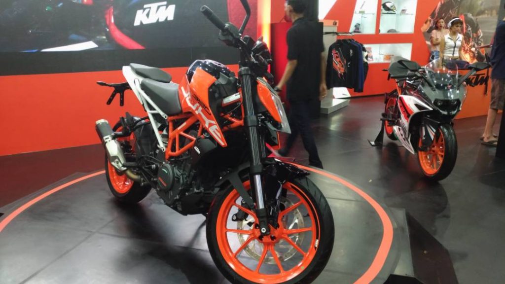 Performa KTM yang Membius, Solusi Jika Bosan Motor Jepang Salah Satu Duke 390 Series Yang Merupakan Sport Naked Dari KTM