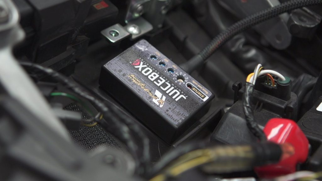 Piggyback Motor Injeksi, Begini Cara Pasangnya - Moladin 