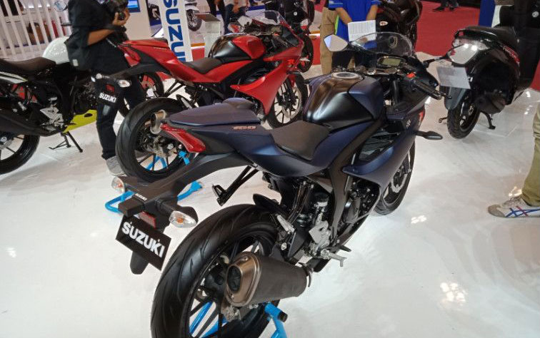 Suzuki Sodorkan GSX-R150 Warna Baru, Makin Cakep! Varian Warna Baru GSX-R150