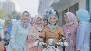 5 Tips Belajar Motor untuk Wanita yang Mudah dan Aman belajar motor untuk wanita