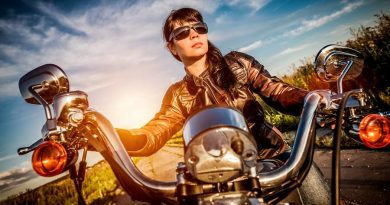 Wanita Wajib Tau, Begini Cara Mudah Berkendara Aman Dengan Motor Wanita Wajib Tau, Begini Cara Mudah Berkendara Aman Dengan Motor