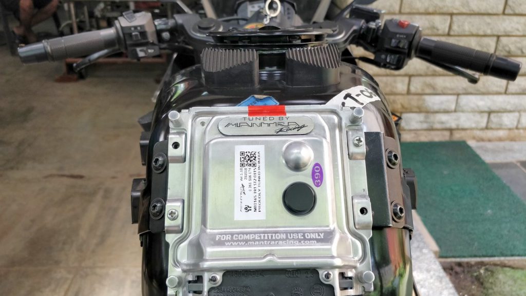 Recall KTM Duke 390, Ternyata Inilah Penyebabnya! ECU KTM Duke 390