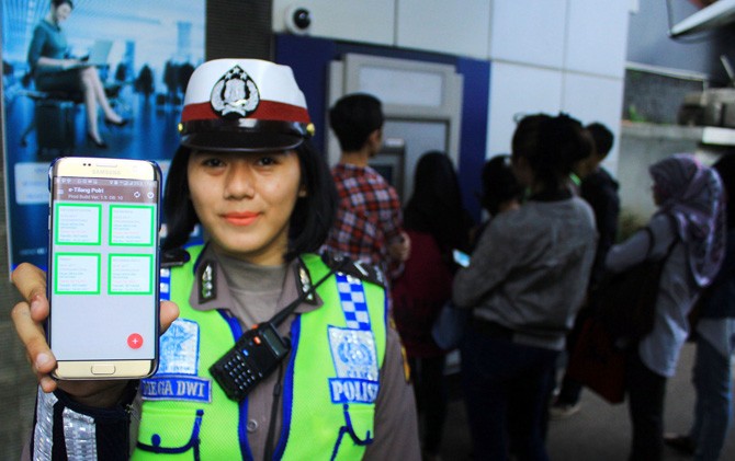 Polisi Minta Cantumkan Nomor Telepon Dan Email Di BPKB! Buat Apaan? Ilustrasi E-Tilang Yang Sudah Diberlakukan Di Beberapa Wilayah