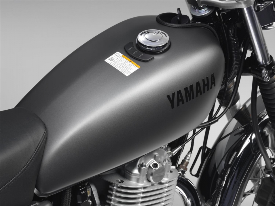 11 Cara Membersihkan Karat Tangki Motor di Rumah Saja 2014 SR400 MNM3 AU 11
