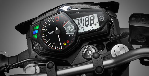 Duo Naked Sport 250 cc, KTM New Duke 250 VS Yamaha MT25, Pilih Mana? speedometer mt 25