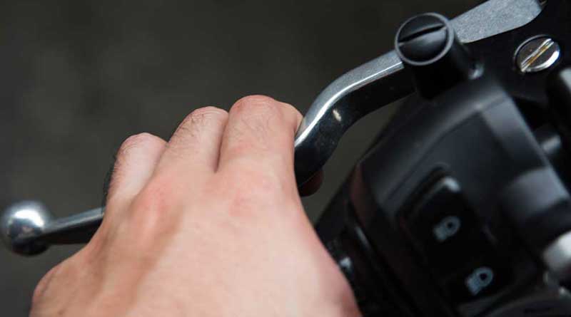 7 Cara Naik Motor Kopling, Tidak Sulit Kopling Motor
