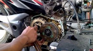 6 Penyebab Turun Mesin Motor Dan Ciri-Cirinya
