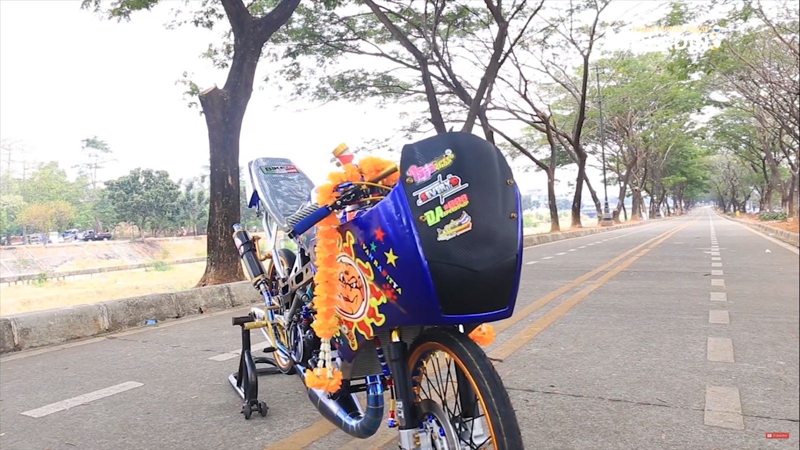 Modifikasi Ninja RR Yang Tak Biasa Berikut Videonya