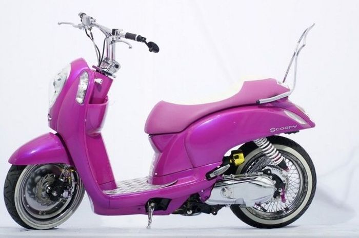Ide Modifikasi Scoopy yang Tak Biasa Modifikasi Scoopy Hot Rod