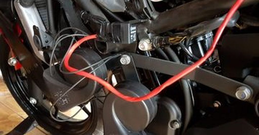 3 Penyebab Motor Mati Saat Hujan, Beserta Solusinya! Penyebab motor mati saat hujan