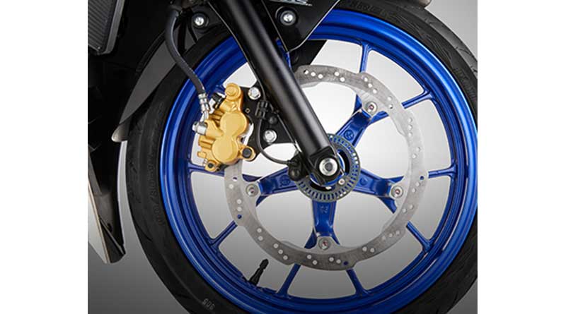 7 Kelebihan Suzuki GSX-R150 Dibanding R15 dan CBR150R rem abs gsx-r150