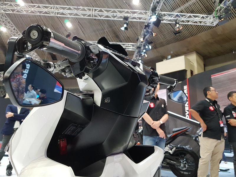 Modifikasi Honda Vario 150 Pakai Air Suspension modifikasi honda vario 150