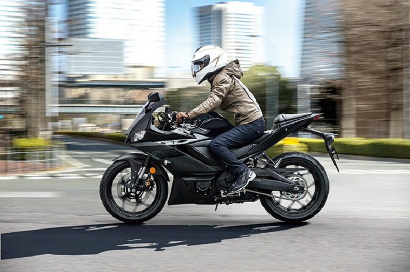 Yamaha R25 Terbaru Resmi Meluncur di Jepang, Lebih Istimewa! Yamaha R25 Jepang 004