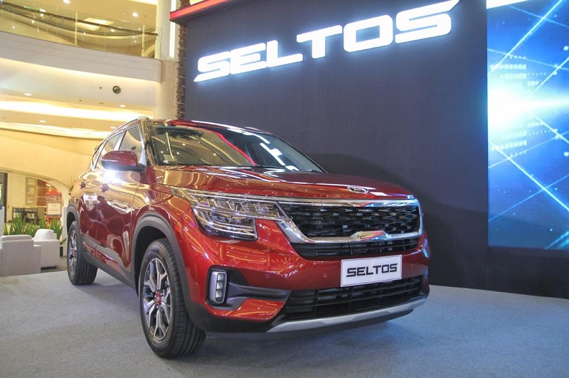 Performa Gila, KIA Seltos Bikin Minder Honda HR-V KIA Seltos vs Honda HRV 006
