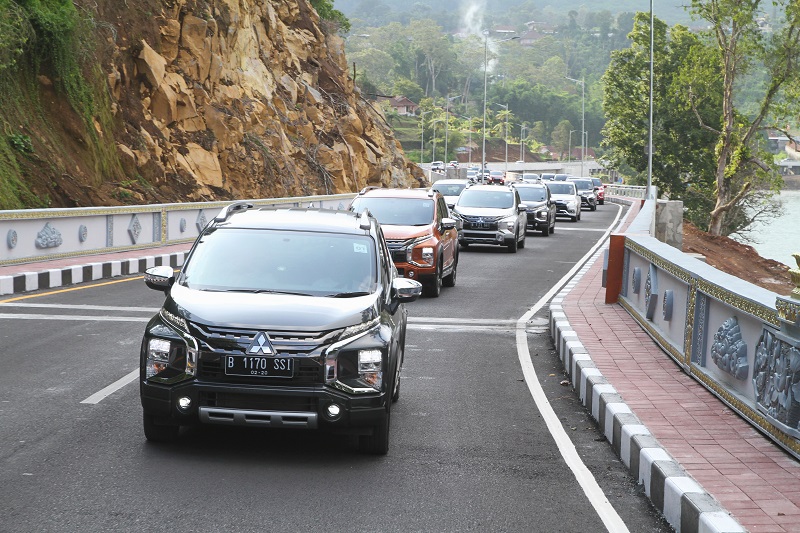 Mobil SUV dan MPV, Berikut Ialah Perbedaan Jelasnya perbedaan suv dan mpv serta crossover