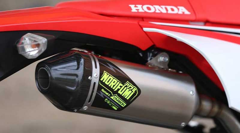 5 Pilihan Knalpot Racing CRF150L Terbaik, Bikin Motor Keren! pilihan-knalpot-racing-crf150l-terbaik