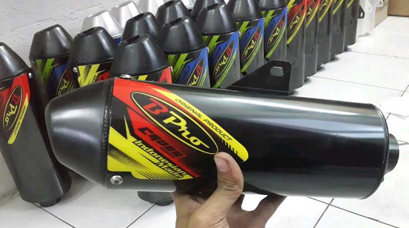 5 Pilihan Knalpot Racing CRF150L Terbaik, Bikin Motor Keren! pilihan-knalpot-racing-crf150l-terbaik
