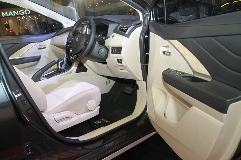 Resmi Dijual, Harga Mitsubishi Xpander Facelift Semakin Mahal! Mitsubishi Xpander Facelift 003