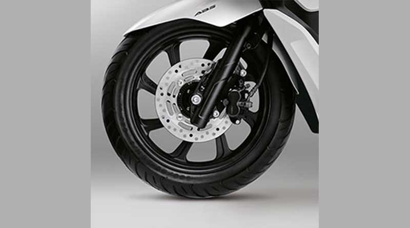5 Kekurangan Honda PCX 150, Layak Dibeli? rem pcx