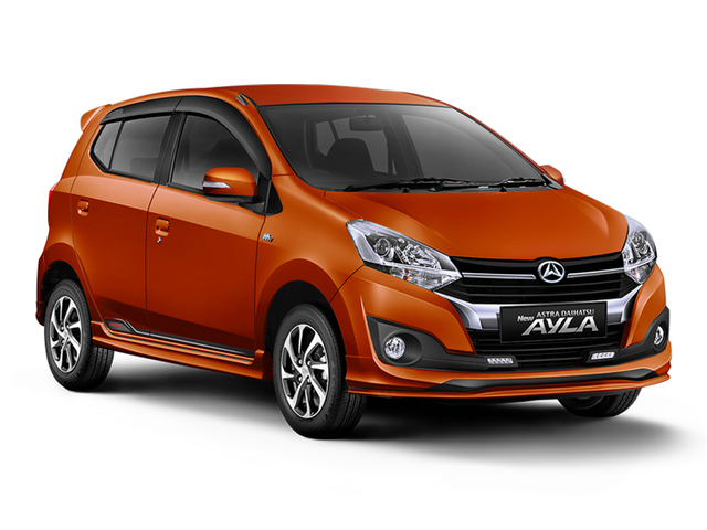 10 Tips Penting Saat Membeli Mobil Bekas Daihatsu Ayla model lawas