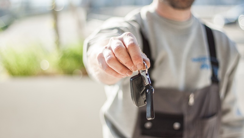12 Arti Mimpi Mobil Hilang, Jangan Dianggap Enteng! kehilangan mobil sewaan