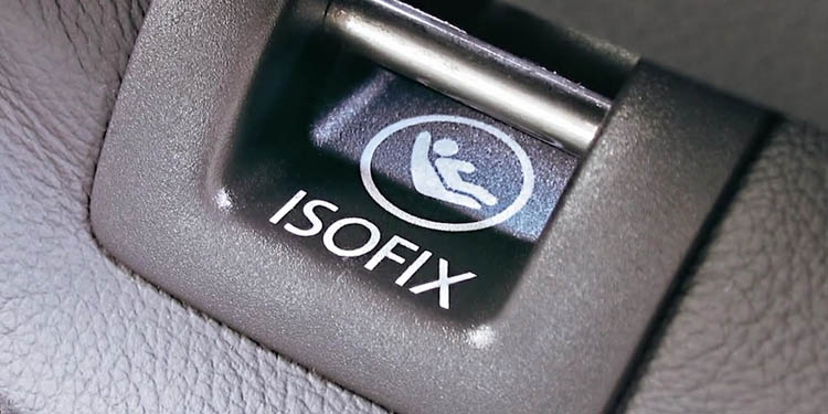 Ketahui Fungsi dan Cara Menggunakan Isofix di Mobil Isofix