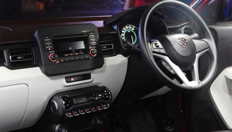 Spesifikasi Suzuki Ignis, Apa Beda Varian GL dan GX? Interior Suzuki Ignis GL
