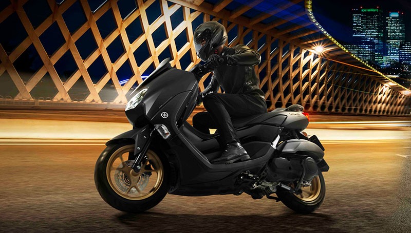 7 Kelebihan Yamaha Nmax yang Tidak Dipunya Honda PCX spesifikasi nmax thailand