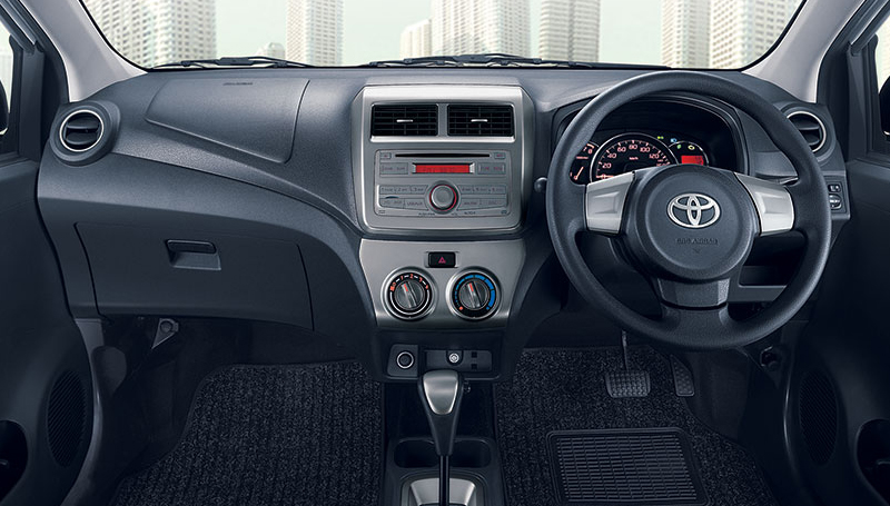 Jangan Beli Toyota Agya Bekas, Sebelum Baca Ini Interior Toyota Agya bekas